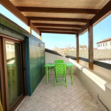 Se060 - Deliziosa Mansarda In Centro Storico